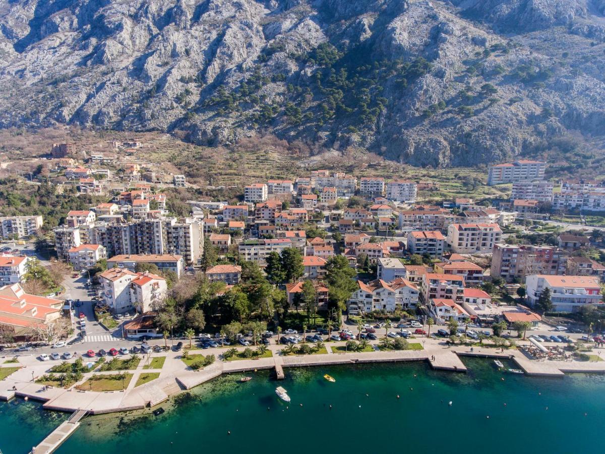 Apartments Windrose Kotor Luaran gambar