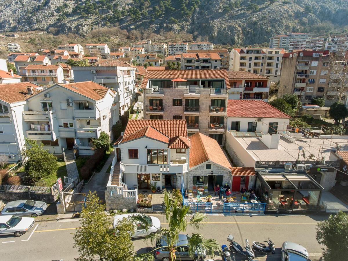 Apartments Windrose Kotor Luaran gambar