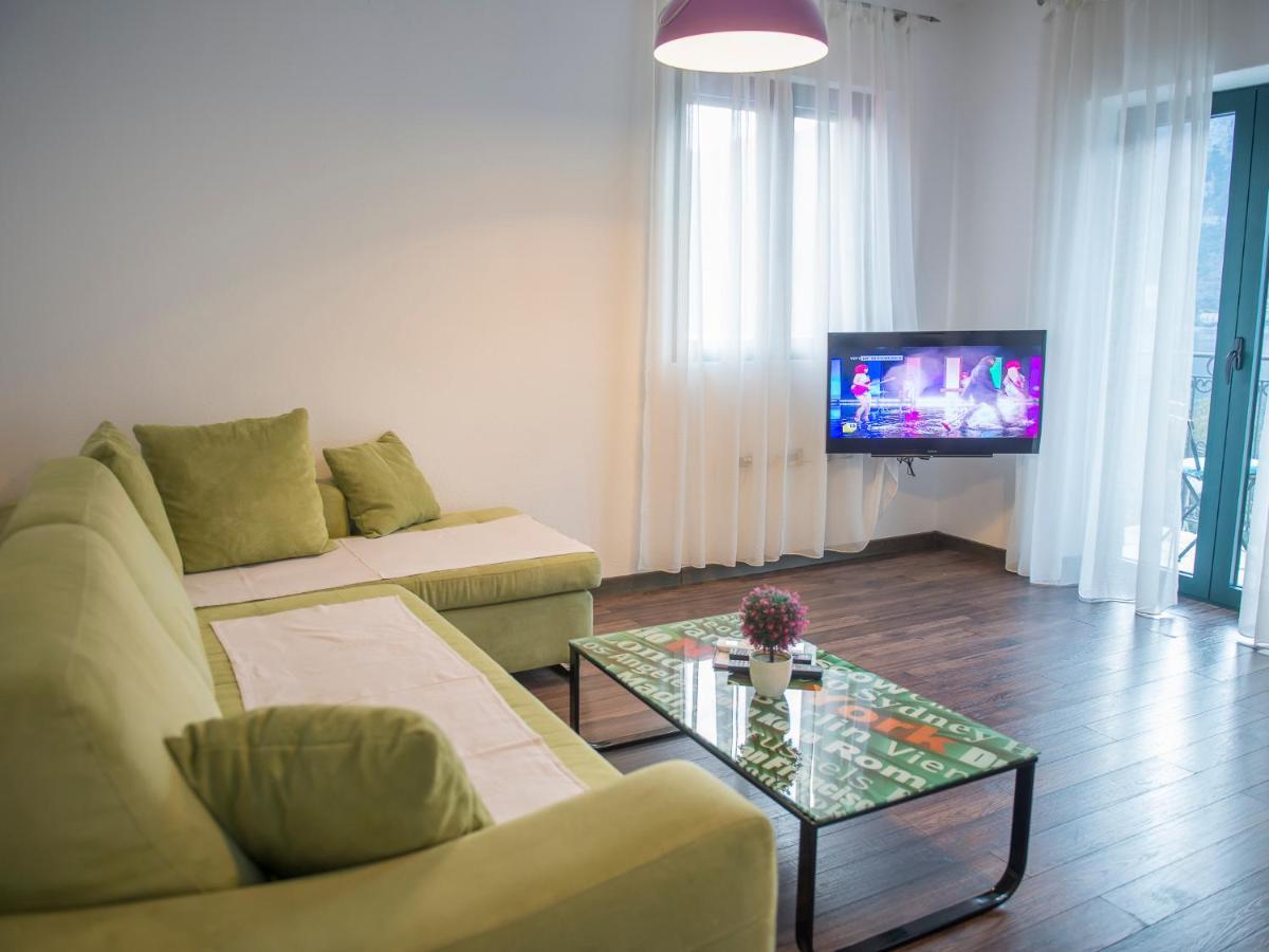 Apartments Windrose Kotor Luaran gambar