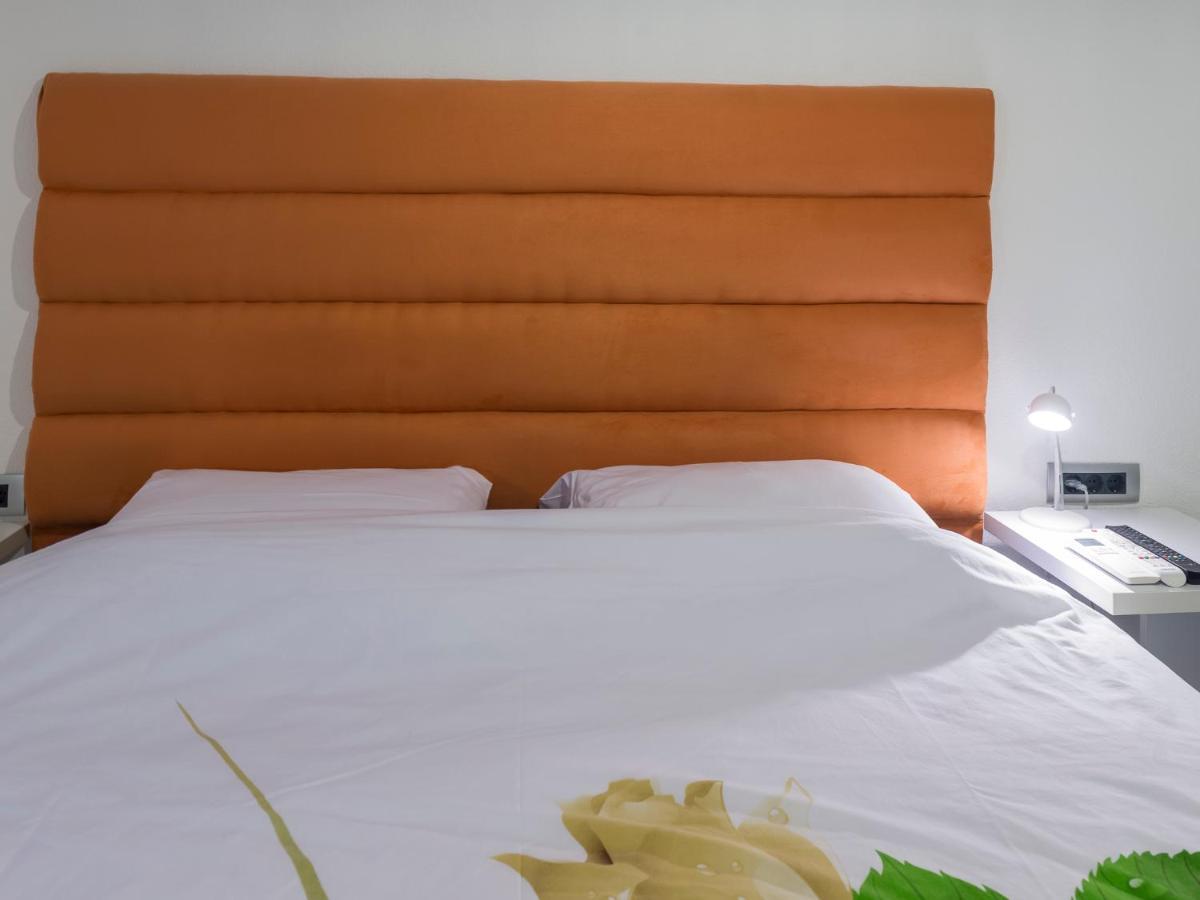 Apartments Windrose Kotor Luaran gambar