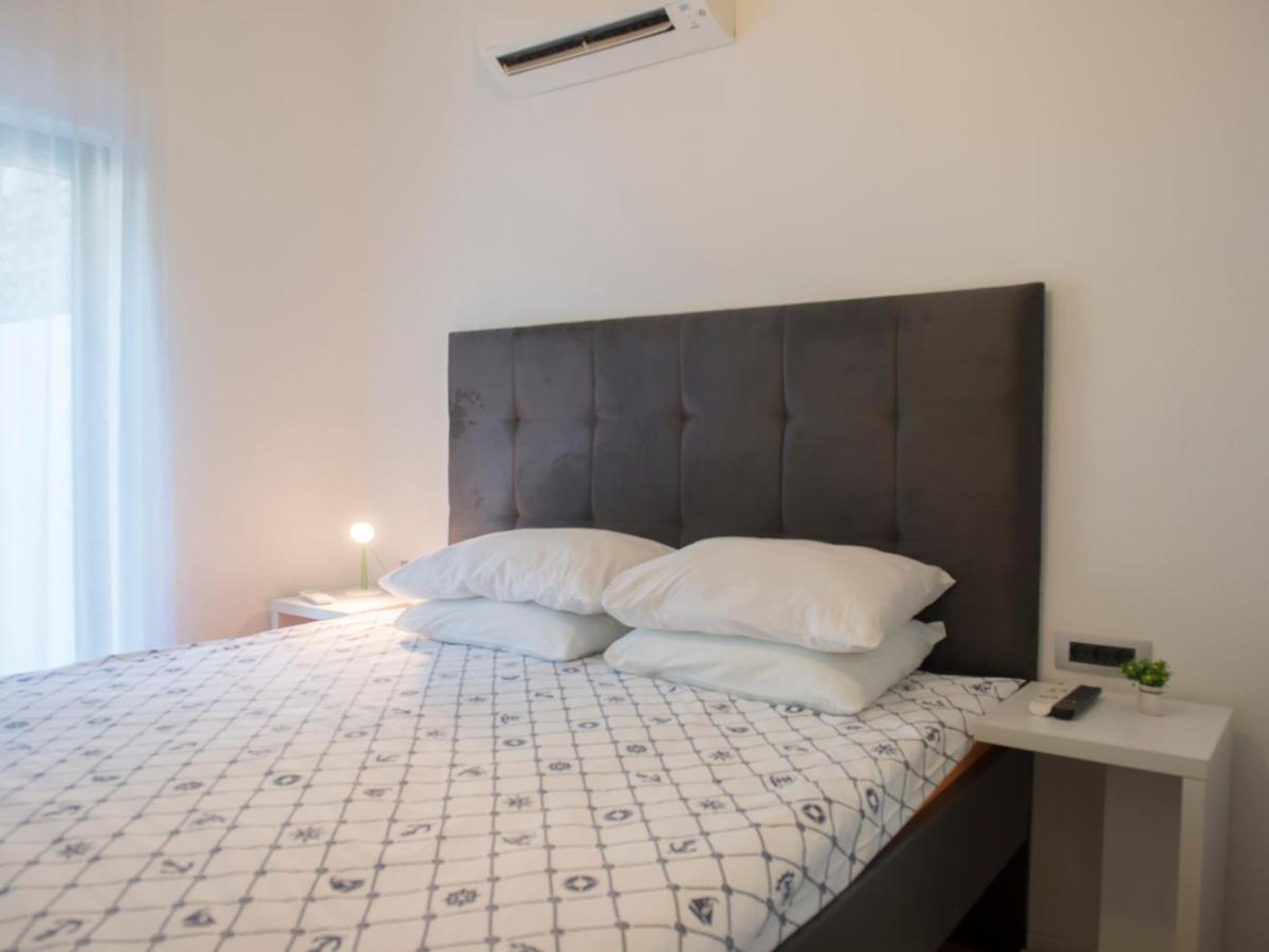 Apartments Windrose Kotor Luaran gambar