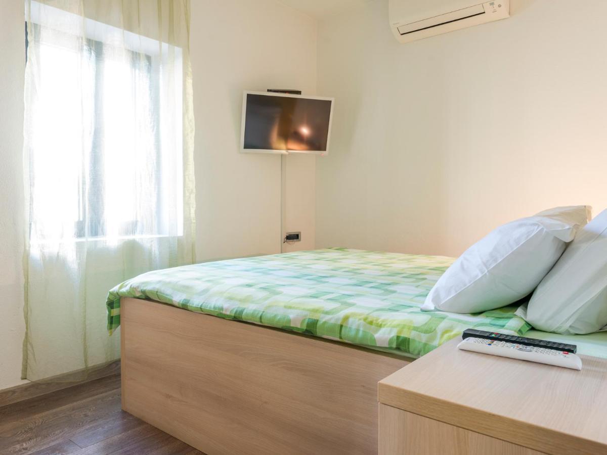 Apartments Windrose Kotor Luaran gambar